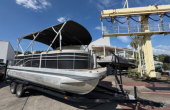 BENNINGTON SX22 2018model