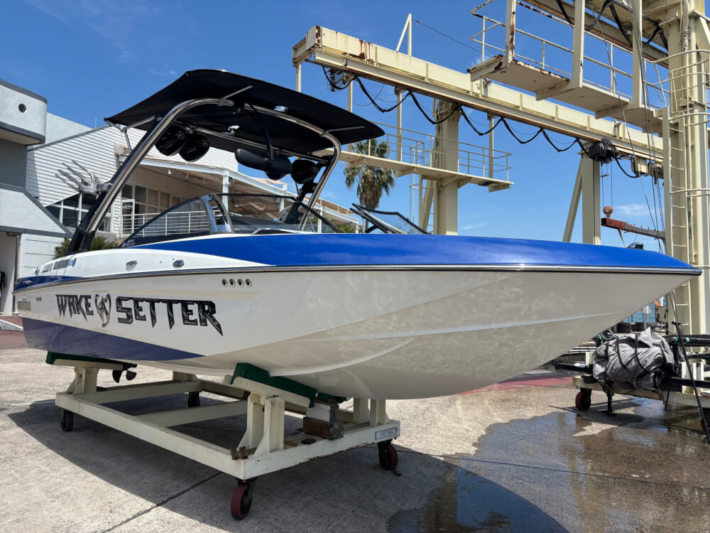 Malibu 21VLX  2013model
