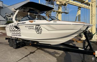 新艇 CENTURION Fi23 2023Model MUTA EDITION ｜ウェイクサーフィン 特別仕様モデル