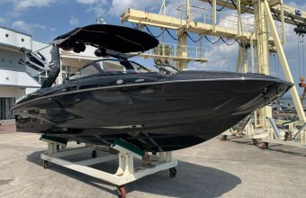 中古艇 CENTURION Fi23 2019Model｜　ウェイクサーフィン